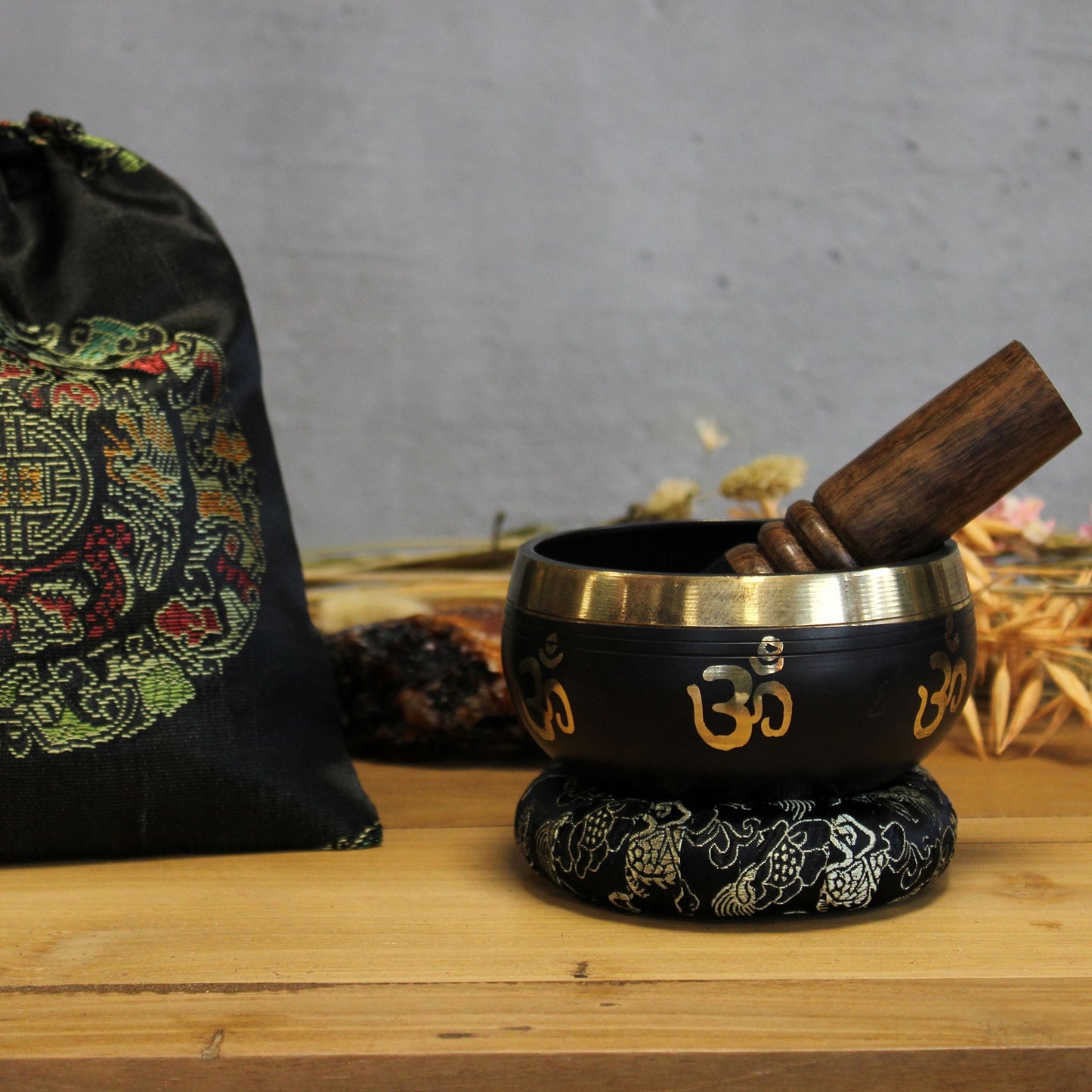 Tibetan Singing Bowl Set - 679hz - 9cm - With Om Design